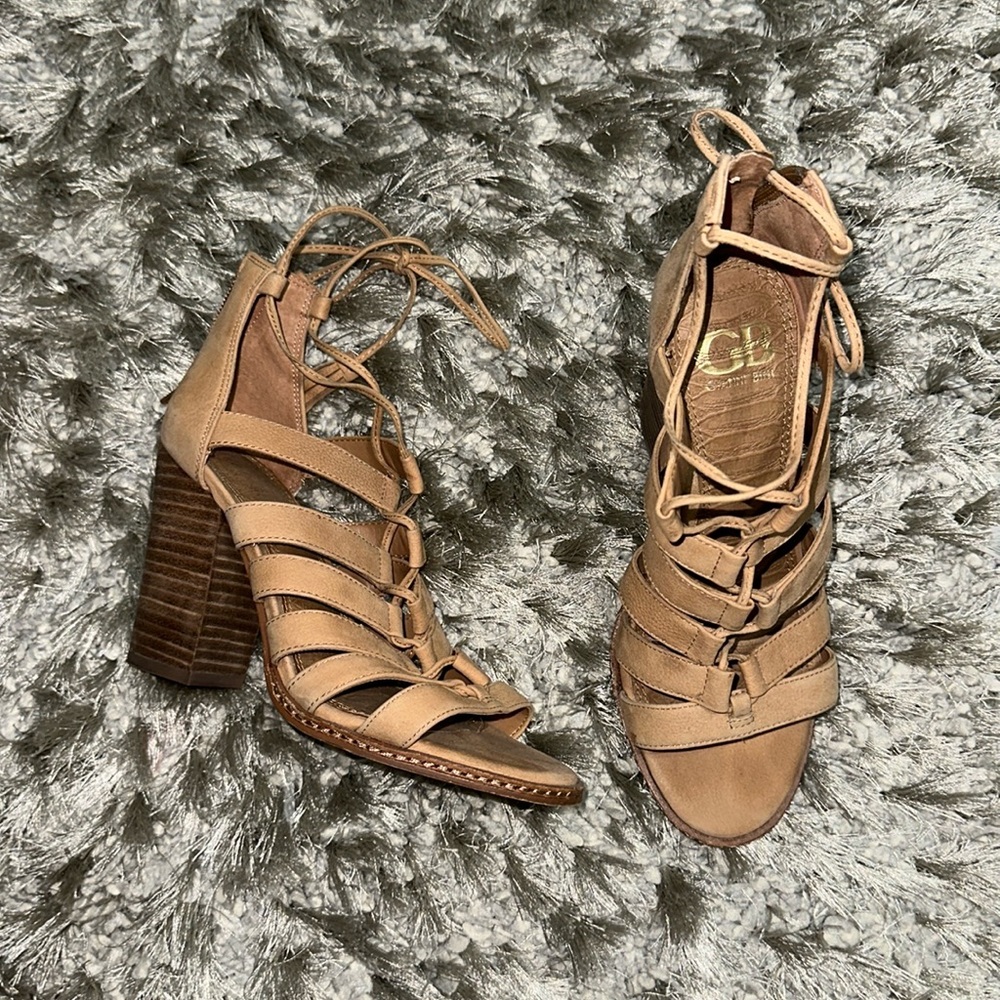 GB Gianni Bini Heels size 6